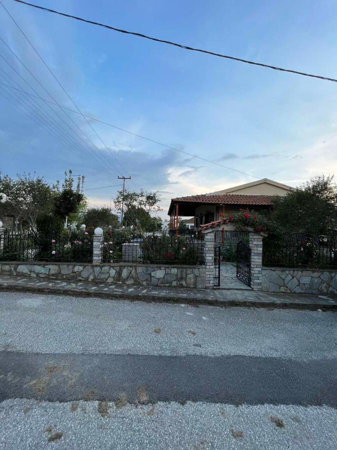 Valsamo Luxury Cottage Chaidefto Exterior photo